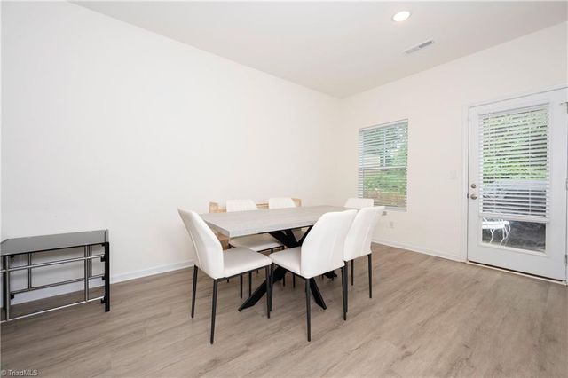 6 W 28th Street, Winston-salem, NC 27105