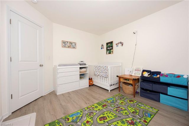 6 W 28th Street, Winston-salem, NC 27105
