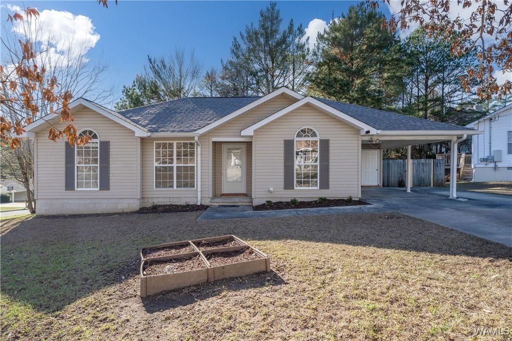 3315 44th Place E, Tuscaloosa, AL 35405