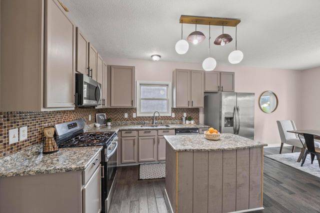 5935 Pondview Court, Hilliard, OH 43026