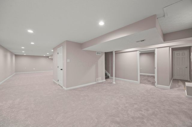 5935 Pondview Court, Hilliard, OH 43026