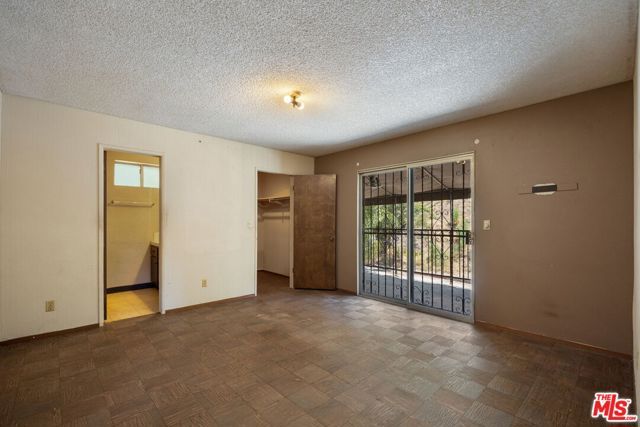 2711 Canyon Drive, Los Angeles, CA 90068