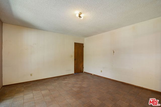 2711 Canyon Drive, Los Angeles, CA 90068