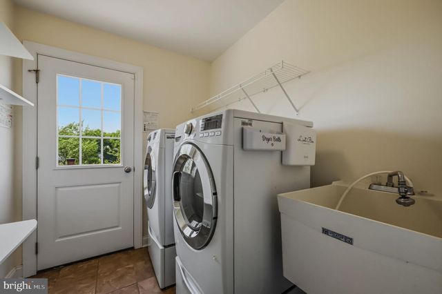 1103 CASEY DR, New Castle, DE 19720