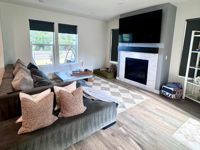 825 N 2175 W, Layton, UT 84041