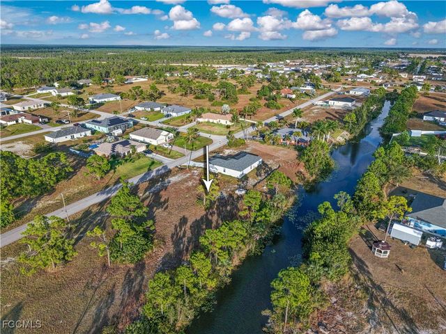 2220 NW 30th TER, Cape Coral, FL 33993