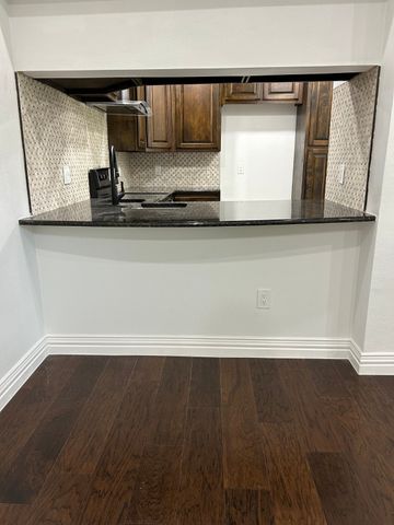8545 Midpark Road 10, Dallas, TX 75240
