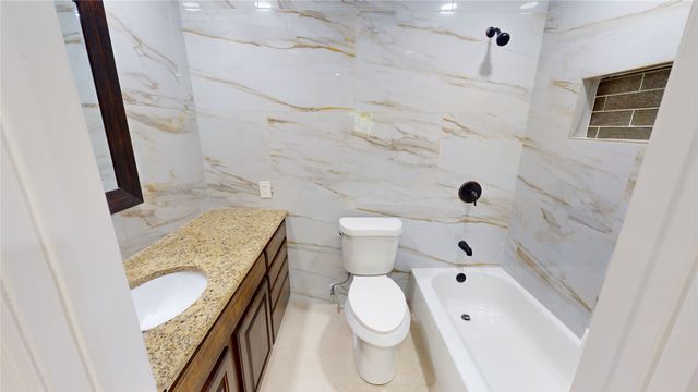 8545 Midpark Road 10, Dallas, TX 75240