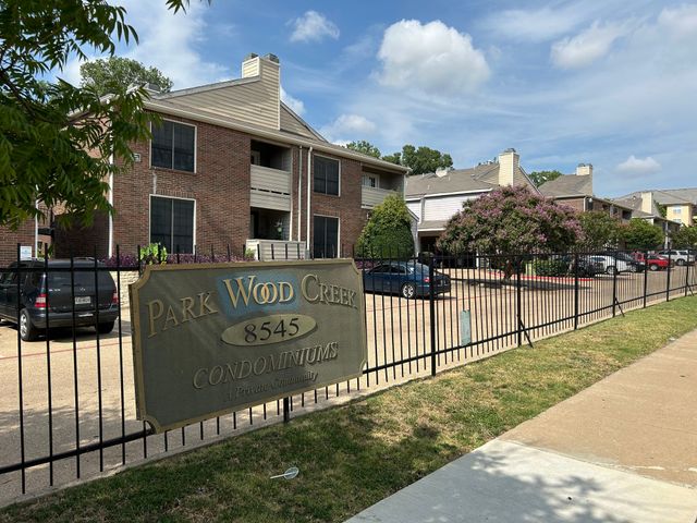 8545 Midpark Road 10, Dallas, TX 75240