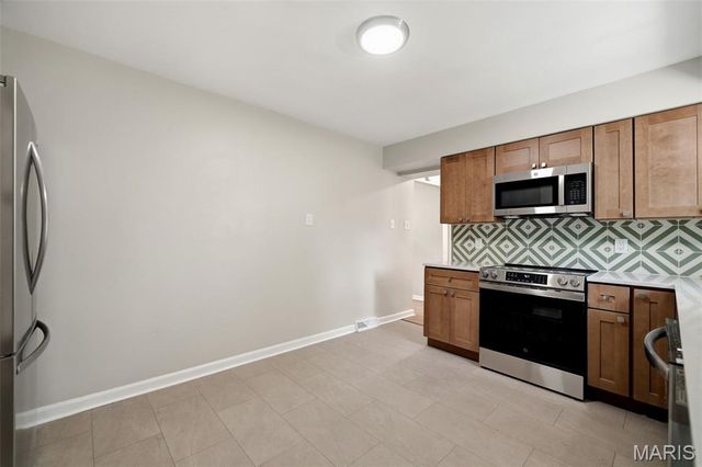 9201 Guthrie Avenue, Woodson Terrace, MO 63134