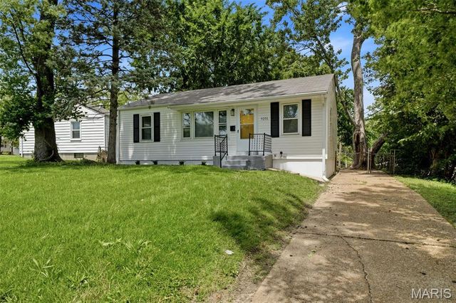 9201 Guthrie Avenue, Woodson Terrace, MO 63134