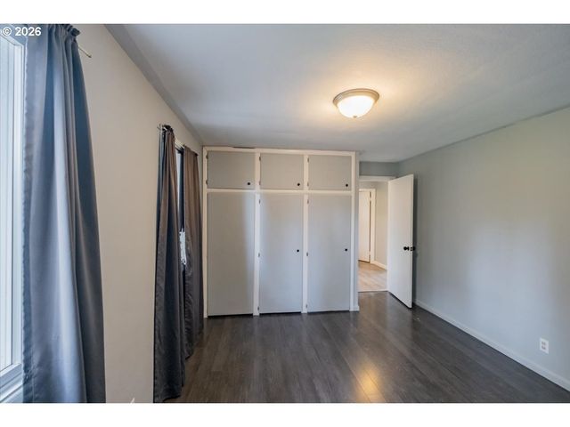 491 CLEVELAND St, Lebanon, OR 97355