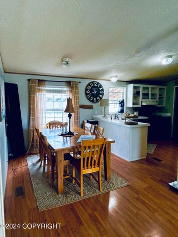 9599 Brayton Dr, Anchorage, AK 99507