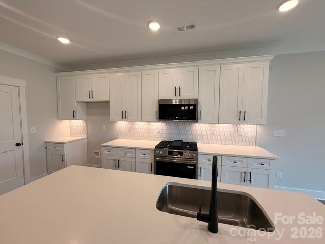 450 Blythe Townhome Lane, Waxhaw, NC 28173