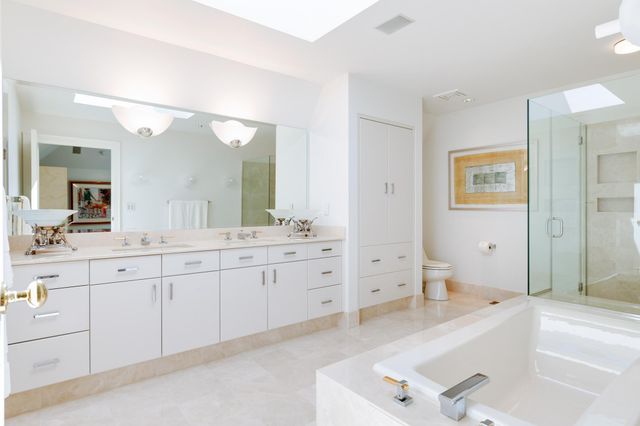 435 Washington Avenue W, Hutchinson, MN 55350