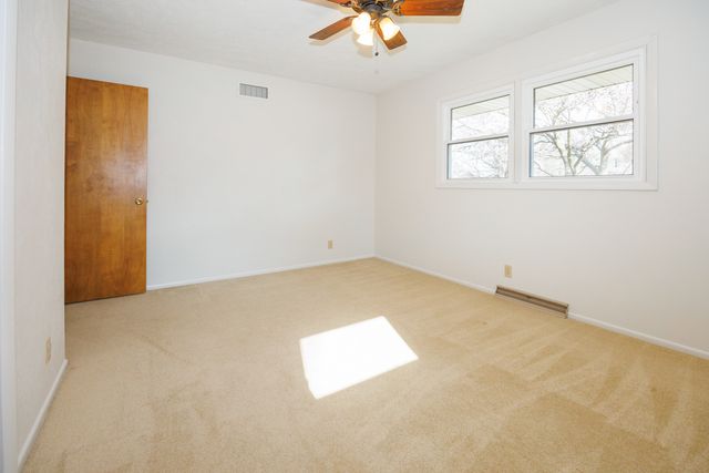 2805 Coventry Court, Bloomington, IL 61704