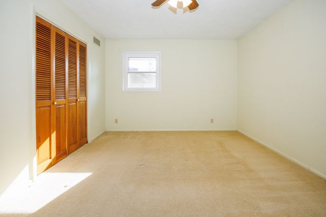 2805 Coventry Court, Bloomington, IL 61704