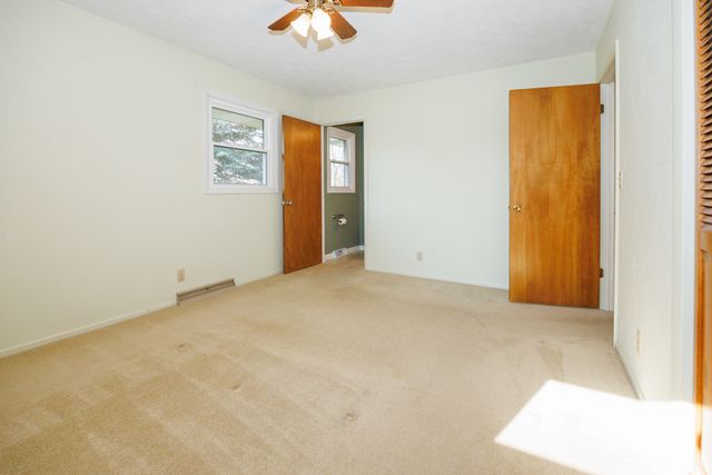 2805 Coventry Court, Bloomington, IL 61704