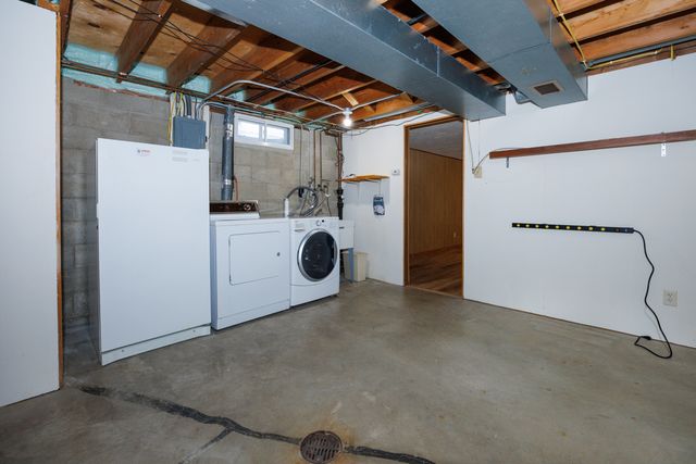 2805 Coventry Court, Bloomington, IL 61704