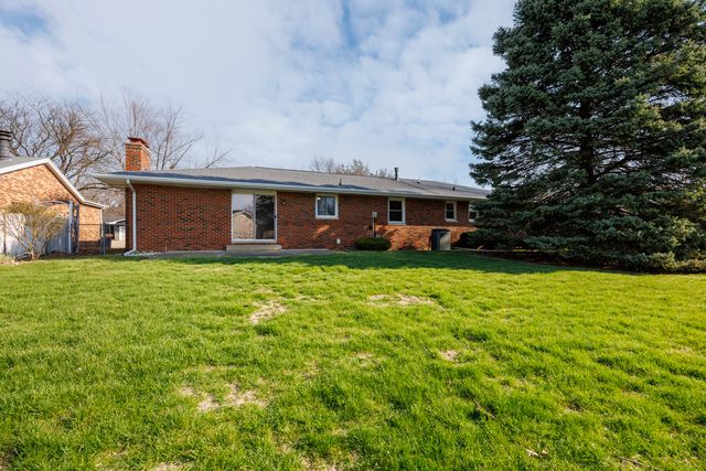 2805 Coventry Court, Bloomington, IL 61704