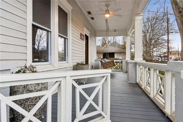 2053 Oakview SE Road, Atlanta, GA 30317