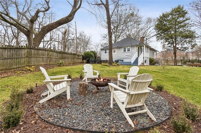 2053 Oakview SE Road, Atlanta, GA 30317