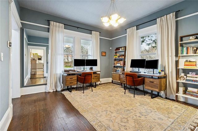 2053 Oakview SE Road, Atlanta, GA 30317