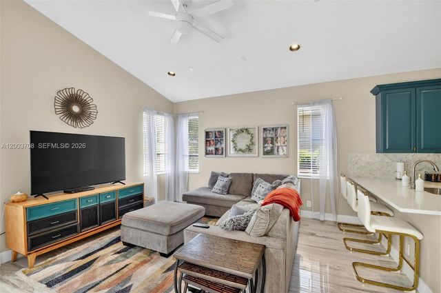 7579 Via Luria, Lake Worth, FL 33467