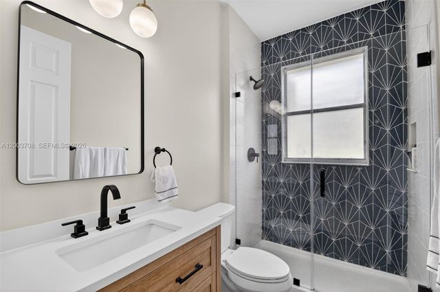 7579 Via Luria, Lake Worth, FL 33467