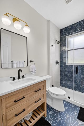 7579 Via Luria, Lake Worth, FL 33467