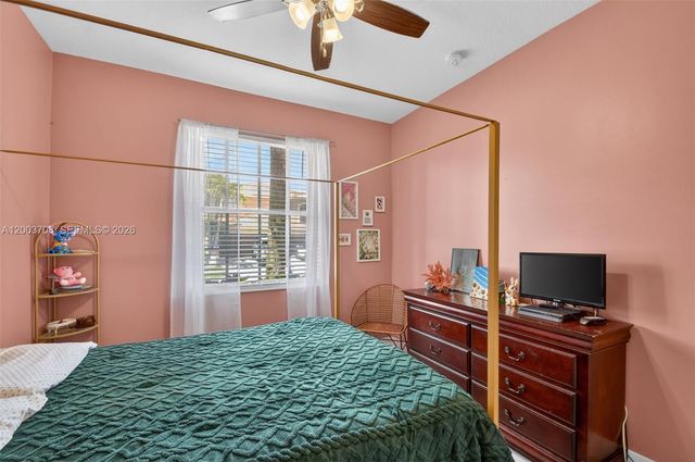 7579 Via Luria, Lake Worth, FL 33467