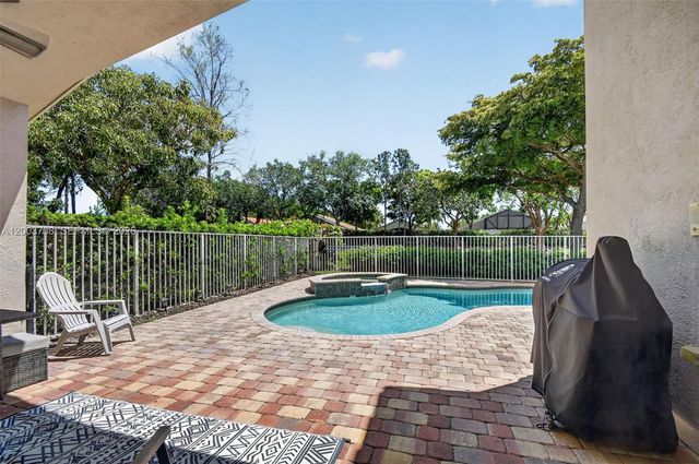 7579 Via Luria, Lake Worth, FL 33467