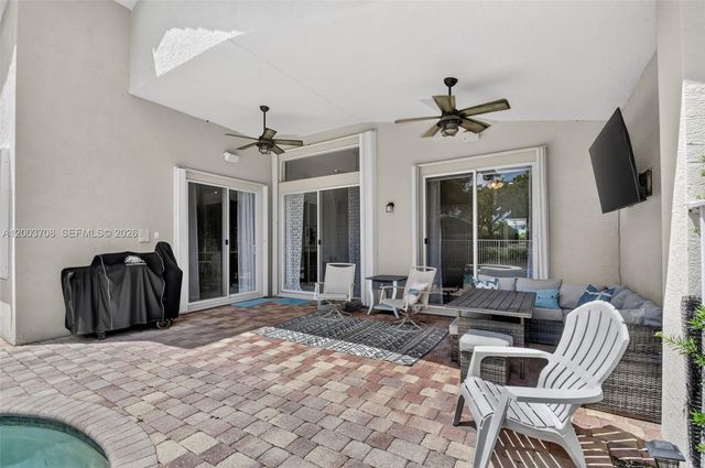 7579 Via Luria, Lake Worth, FL 33467