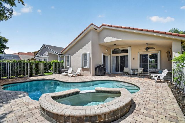 7579 Via Luria, Lake Worth, FL 33467