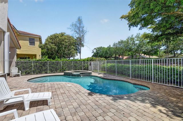 7579 Via Luria, Lake Worth, FL 33467
