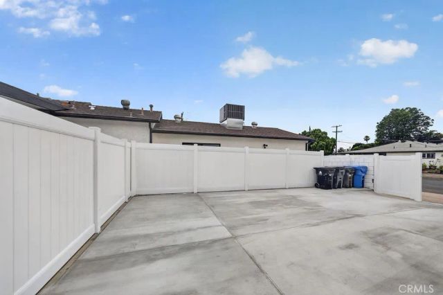 13426 Kamloops Street, Arleta, CA 91331