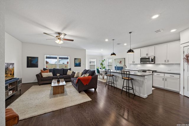 10788 Rosalina Loop, Converse, TX 78109