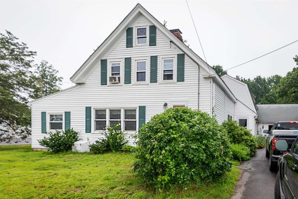 Image 1 of property listing at 201 Walton Road, Seabrook, NH 03842