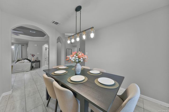 10018 Amberg Path, Helotes, TX 78023