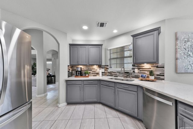 10018 Amberg Path, Helotes, TX 78023