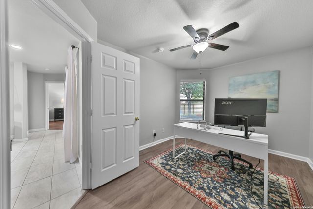 10018 Amberg Path, Helotes, TX 78023