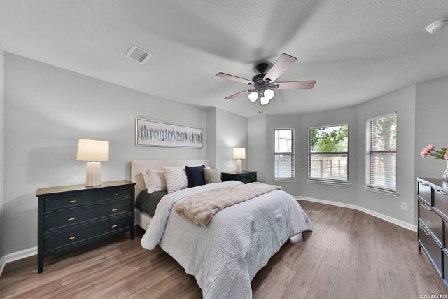 10018 Amberg Path, Helotes, TX 78023