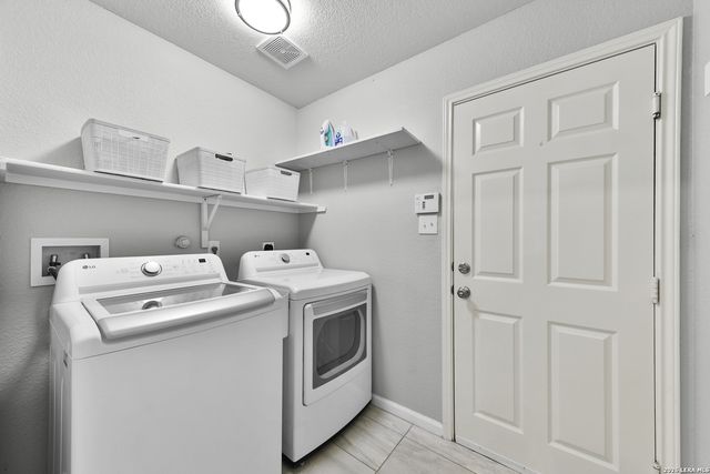 10018 Amberg Path, Helotes, TX 78023