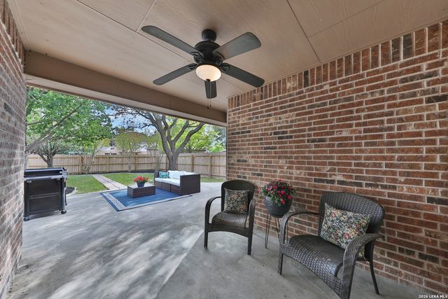 10018 Amberg Path, Helotes, TX 78023