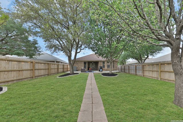 10018 Amberg Path, Helotes, TX 78023