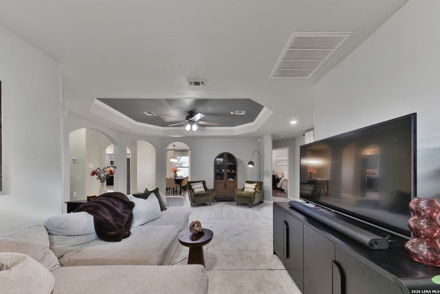 10018 Amberg Path, Helotes, TX 78023