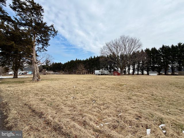 1953 PINE WAY, Salisbury, MD 21804