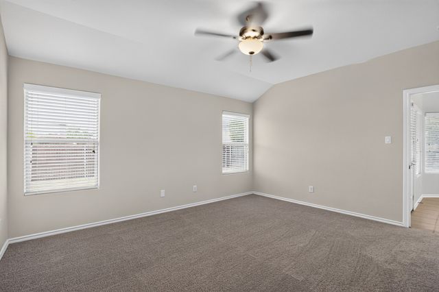 436 Cameron Hill Point, Fort Worth, TX 76134