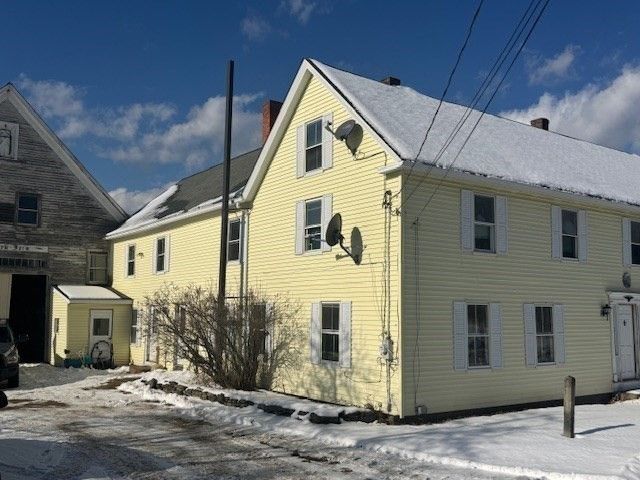 198 North End Road, Townsend, MA 01469