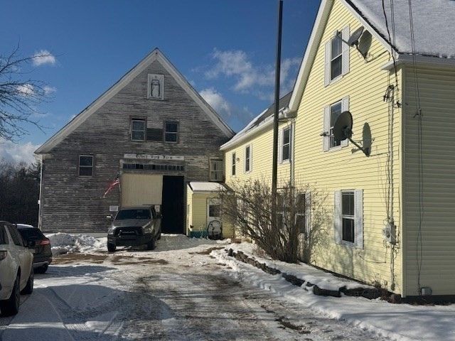 198 North End Road, Townsend, MA 01469